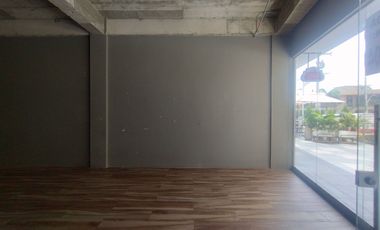 Local en arriendo en Alto Prado.