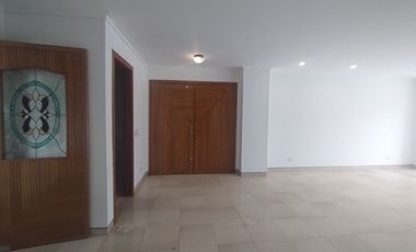 Apartamento en venta en Alto Prado.