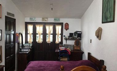 CASA ESTILO COLONIAL EN CALZADA DE LAS AGUILAS EN LOMAS DE AXOMIATLA.