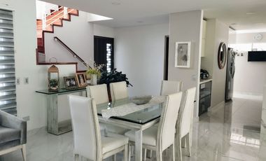VENDO CASA EN LA MORADA CALI VALLE DEL CAUCA