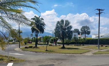 VENDO CASA EN LA MORADA CALI VALLE DEL CAUCA
