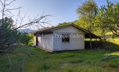 Leon Propiedades vende hermosa parcela en sector Lo Águila, Curacaví.