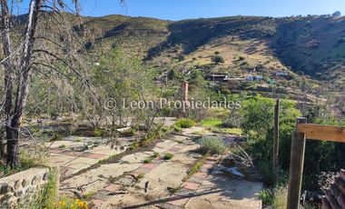 Leon Propiedades vende hermosa parcela en sector Lo Águila, Curacaví.