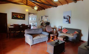 SE VENDE PARCELA EN LA MESA DE LOS SANTOS