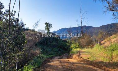 Leon propiedades vende hermosas parcelas de 5000 m2, en Altos de Maquehua, Curacaví.