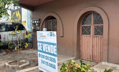 Se vende casa con terreno para oficina
