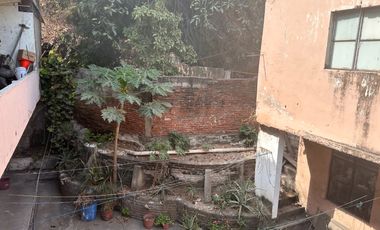Se vende casa con terreno para oficina