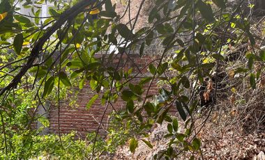 Se vende casa con terreno para oficina