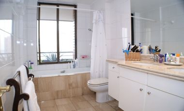 VENTA DEPARTAMENTO CALLE BRASILIA. LAS CONDES