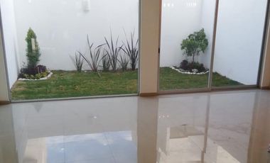 CASA EN RENTA LA ANTIGUA CEMENTERA PUEBLA