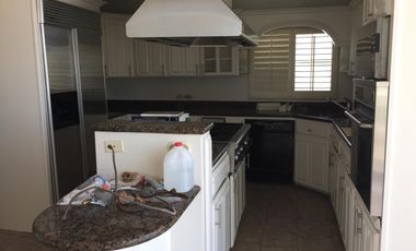 Casa en Renta en la Exclusiva Zona Dorada de Tijuana