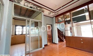 Single house, Kitiwatthana Village, Ratchaburi, near Yothinwitthaya Army-sponsored School