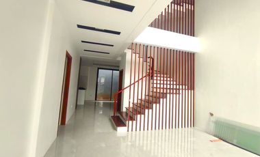 3STOREY MODERN DESIGN SINGLE-ATTACHED HOUSE & LOT FOR SALE BRGY. SUN VALLEY PARANAQUE CITY