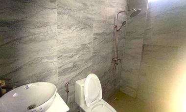 3STOREY MODERN DESIGN SINGLE-ATTACHED HOUSE & LOT FOR SALE BRGY. SUN VALLEY PARANAQUE CITY