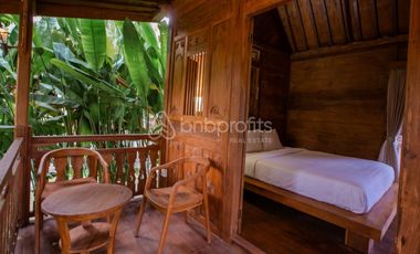 Bali Bliss Awaits: Own This Stunning Wooden Lodge Freehold 3-Bed Villa Near Soka Beach