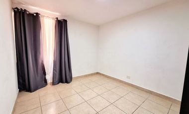 Semiequipado - Departamento seguro cerca Macroplaza | Tercer Nivel