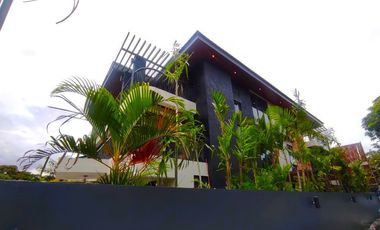 With Swimming Pool Luxurious 3Storey Single House & Lot for Sale in Merville Subdivision Parañaque City