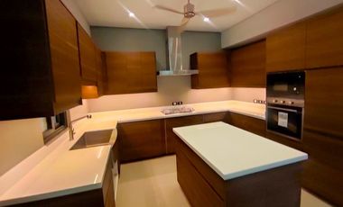 With Swimming Pool Luxurious 3Storey Single House & Lot for Sale in Merville Subdivision Parañaque City