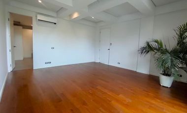 With Swimming Pool Luxurious 3Storey Single House & Lot for Sale in Merville Subdivision Parañaque City