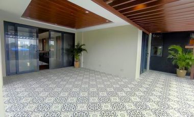 With Swimming Pool Luxurious 3Storey Single House & Lot for Sale in Merville Subdivision Parañaque City