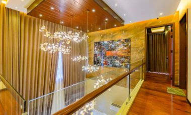 MEZZANINE FULLY-FURNISHED SINGLE DETACHED HOUSE AND LOT FOR SALE IN MULTINATIONAL PARANAQUE
