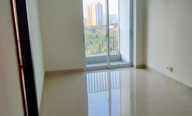Dijual Apartemen Surabaya Pusat Barat Grand Sungkono Lagoon 1BR Akses Tol Mayjend Sungkono Satelit