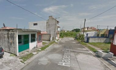 Casa en Remante Bancario.  **Fantástica oportunidad que no puede dejar pasar**