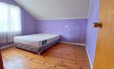 CASA 4 DORMITORIOS EN VILLA ENTRE LAGOS, FRANCKE