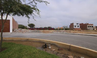 VENTA DE TERRENO –URB.  LAS ACACIAS DEL BOULEVARD COUNTRY CLUB