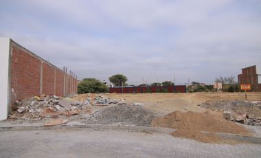 VENTA DE TERRENO –URB.  LAS ACACIAS DEL BOULEVARD COUNTRY CLUB