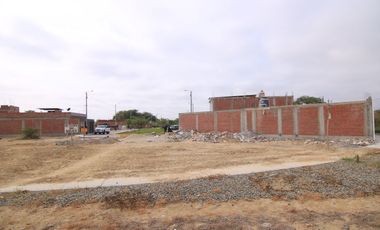 VENTA DE TERRENO –URB.  LAS ACACIAS DEL BOULEVARD COUNTRY CLUB