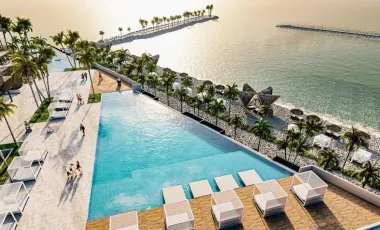 PROGRESO YUCATAN BEACHFRONT APARTMENT WITH MARINA AND PRIVATE BEACH