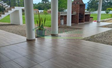 VENDEMOS HERMOSA FINCA EN EL CARMEN DE APICALA