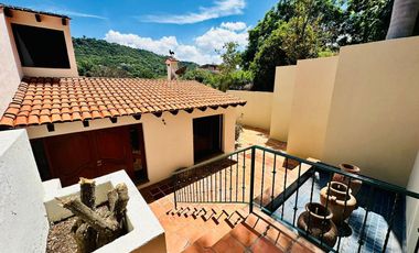 CASA EN VENTA EN LAS CAÑADAS