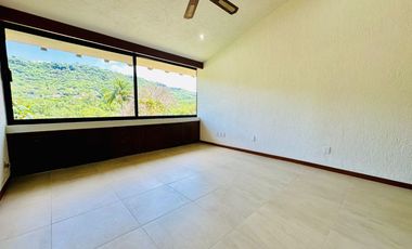 CASA EN VENTA EN LAS CAÑADAS