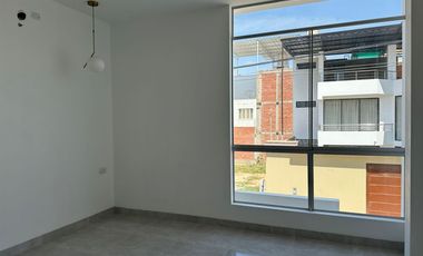LINDA CASA DE ESTRENO EN VENTA - URB. MIRAFLORES COUNTRY CLUB - PIURA
