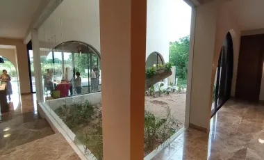 CASA EN VENTA  EN MERIDA LISTA PARA ENTREGA FRENTE AL CAMPO DE GOLF