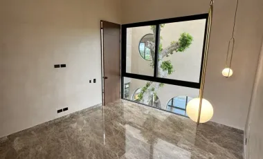 CASA EN VENTA  EN MERIDA LISTA PARA ENTREGA FRENTE AL CAMPO DE GOLF