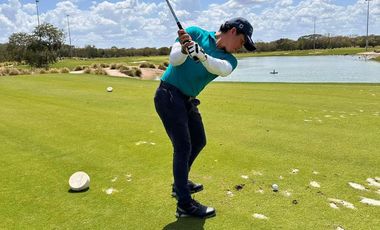 CASA EN VENTA  EN MERIDA LISTA PARA ENTREGA FRENTE AL CAMPO DE GOLF