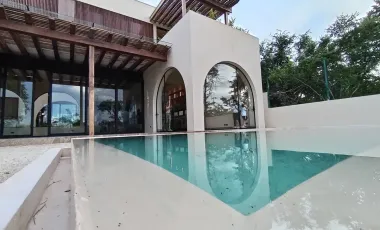 HOUSE FOR SALE IN MERIDA YUCATAN WITH GOLF COURSE VIEW