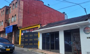 VENDO CASA LOTE EN EL CENTRO DE VILLAVICENCIO A UNOS METROS DE LA ALCALDIA