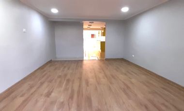 Arriendo Casa en Villa Santa Carolina Maipú