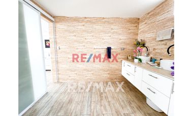 Vendo Casa Frente Al Mar En Exclusivo Condominio Marina Lancheros Ancón
