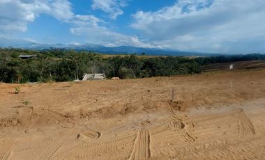 EN VENTA LINDO LOTE ESQUINERO URBANO LLANOS  DE MORINDA