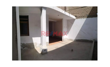 VENTA DE CASA EN ANCON - 160M2