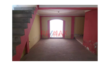 VENTA DE CASA EN ANCON - 160M2