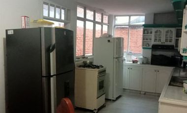 EN VENTA CASA EN EL BARRIO SANTA CLARA