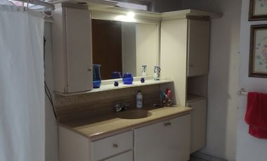 EN VENTA CASA EN EL BARRIO SANTA CLARA