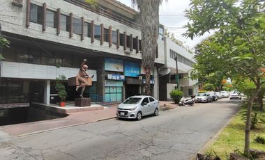 Se vende oficina de 76 m2 , en Boulevard Benito Juarez,  Col. Centro en Cuernavaca, Mor.