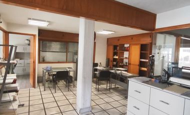 Se vende oficina de 76 m2 , en Boulevard Benito Juarez,  Col. Centro en Cuernavaca, Mor.